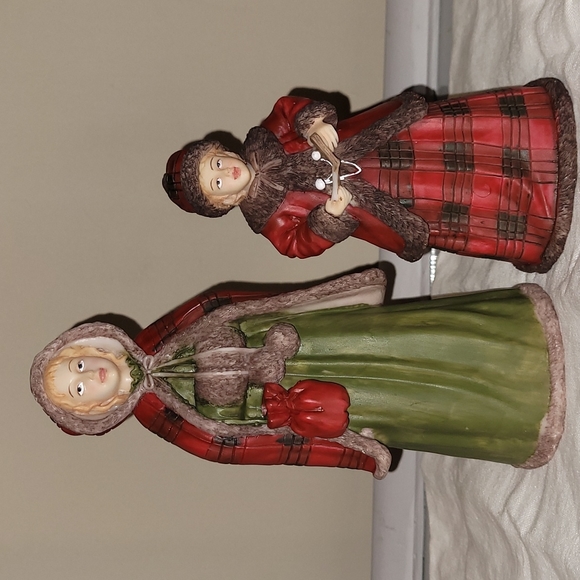 Other - Gorgeous Vintage Inspired Set of Carolers
